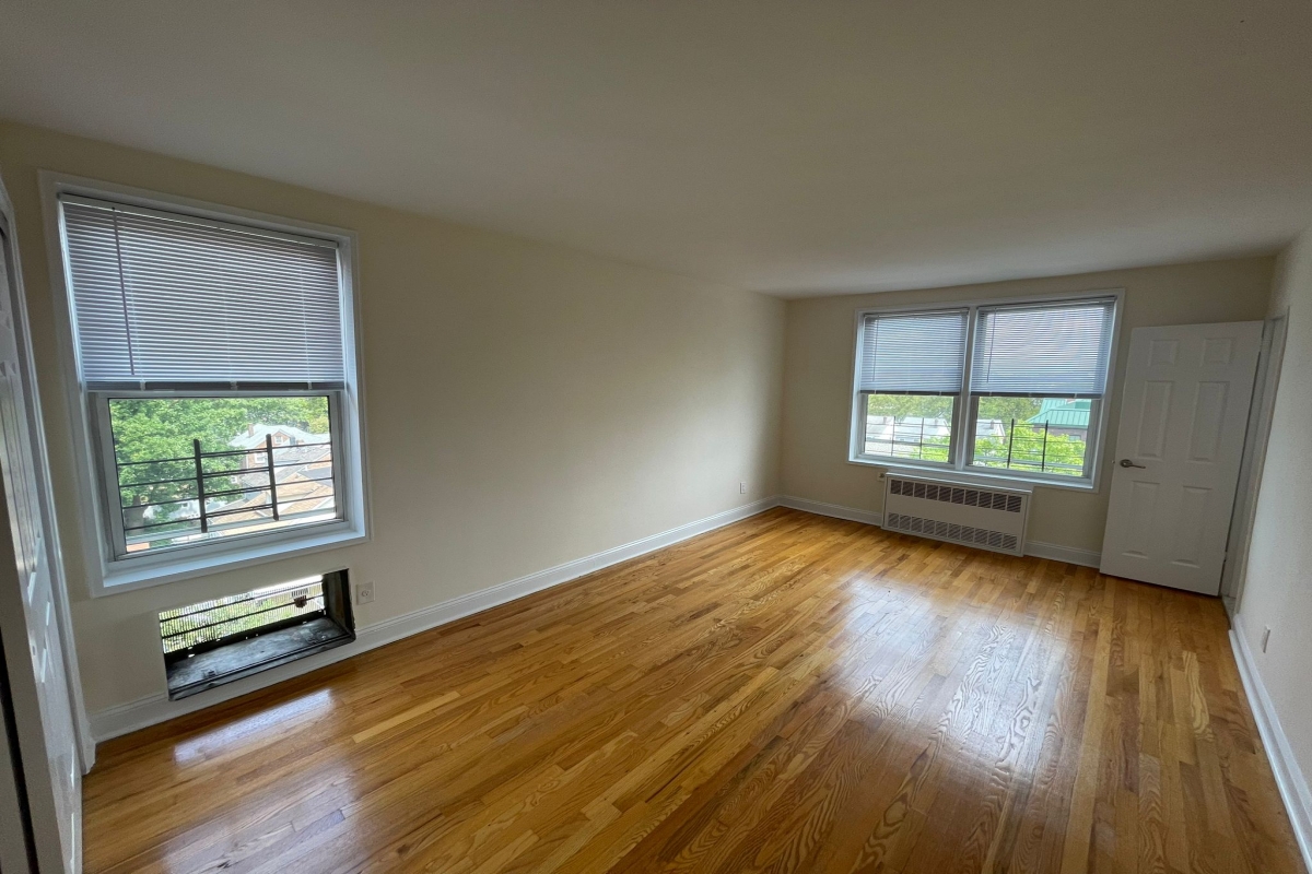 Apartment 150th Street  Queens, NY 11367, MLS-RD5152-14