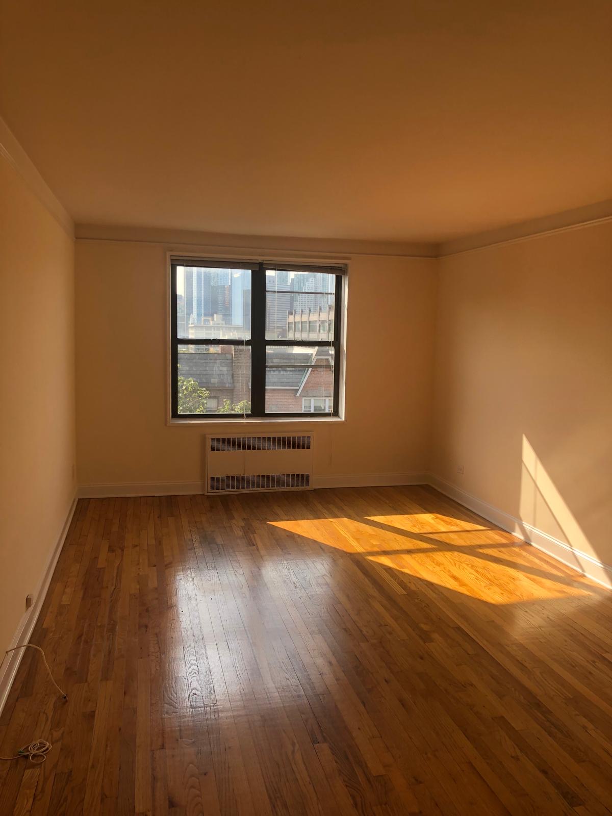 Apartment 39th Place  Queens, NY 11104, MLS-RD5161-2