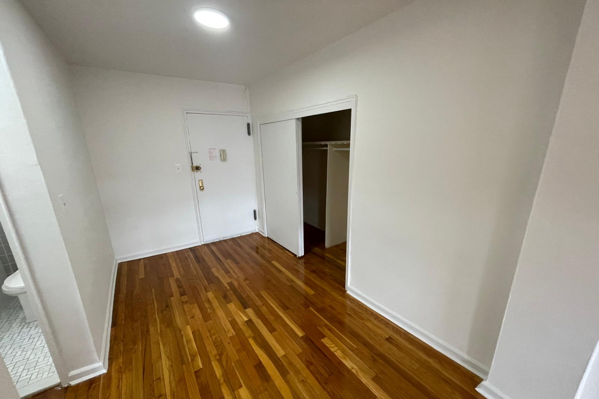 Apartment 67th Road  Queens, NY 11375, MLS-RD5176-15