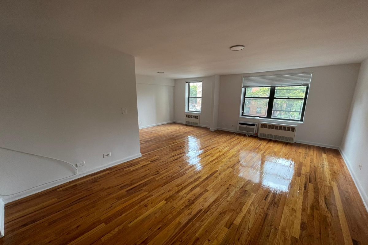 Apartment 102nd Street  Queens, NY 11375, MLS-RD5177-12