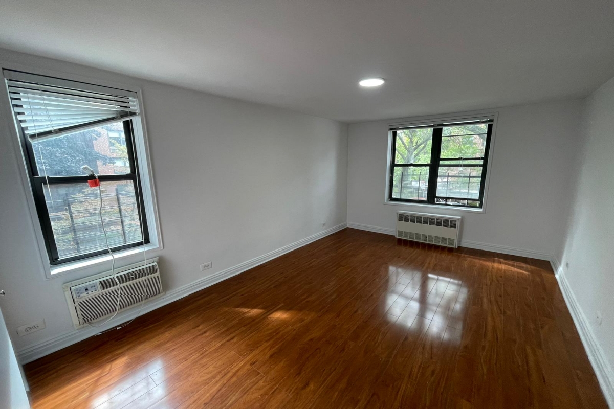 Apartment 102nd Street  Queens, NY 11375, MLS-RD5178-16