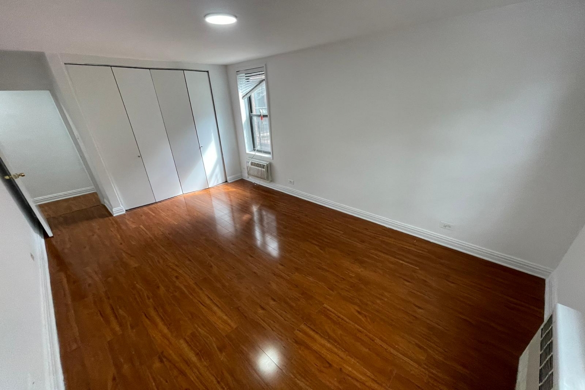 Apartment 102nd Street  Queens, NY 11375, MLS-RD5178-17