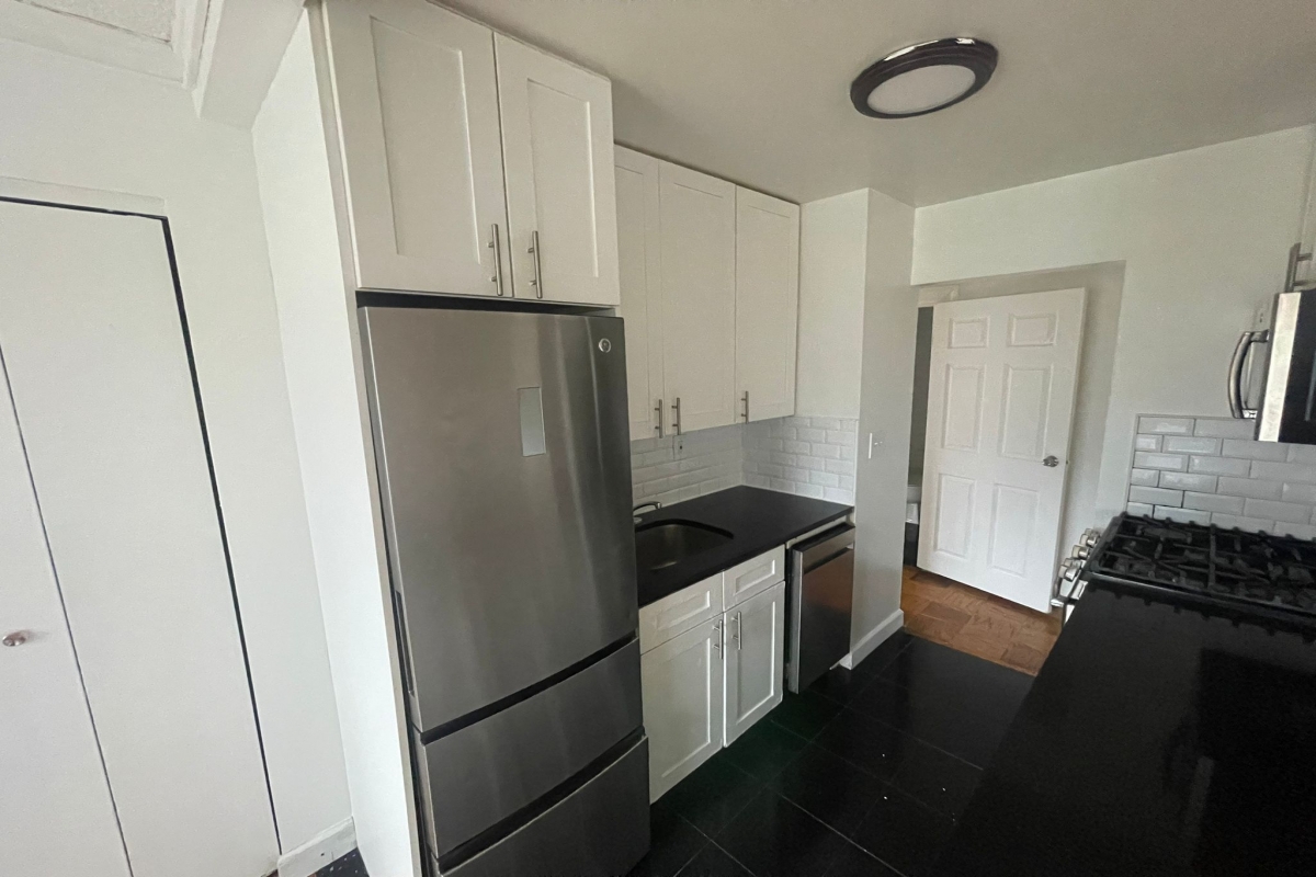 Apartment 98th Place  Queens, NY 11374, MLS-RD5179-5