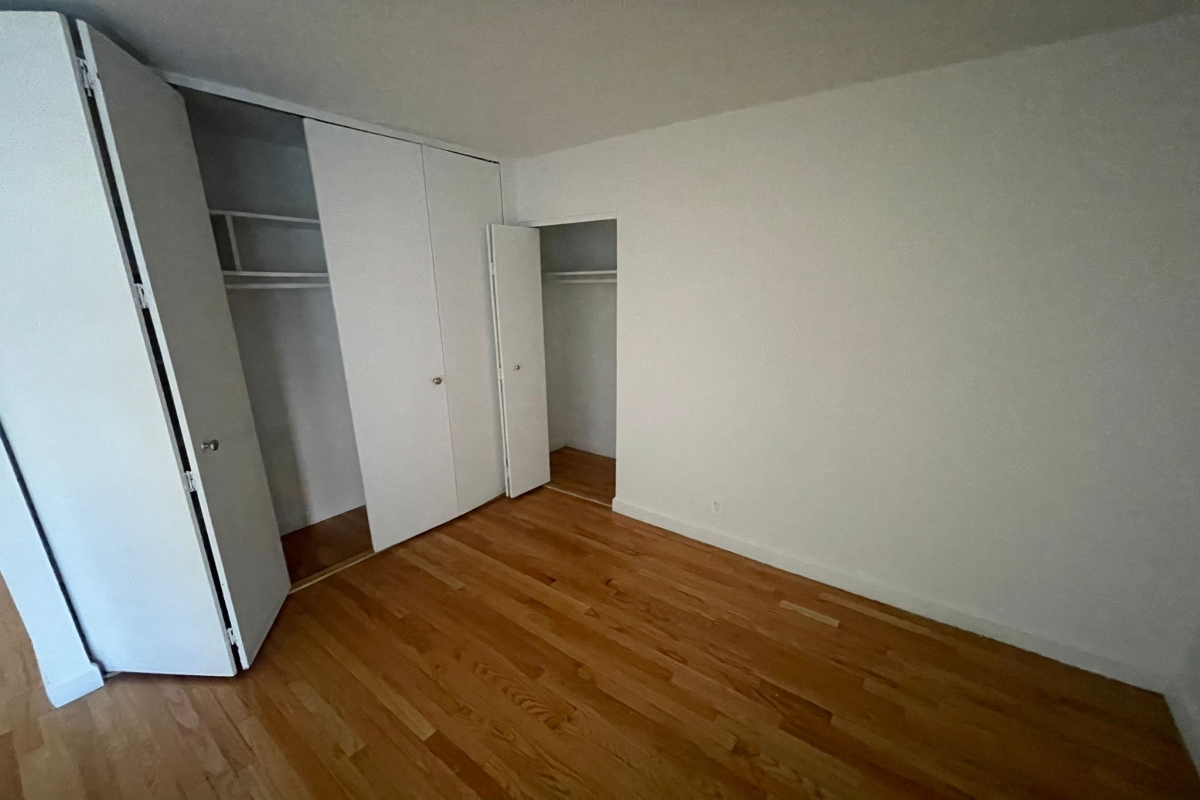 Apartment 118th Street  Queens, NY 11415, MLS-RD5180-12