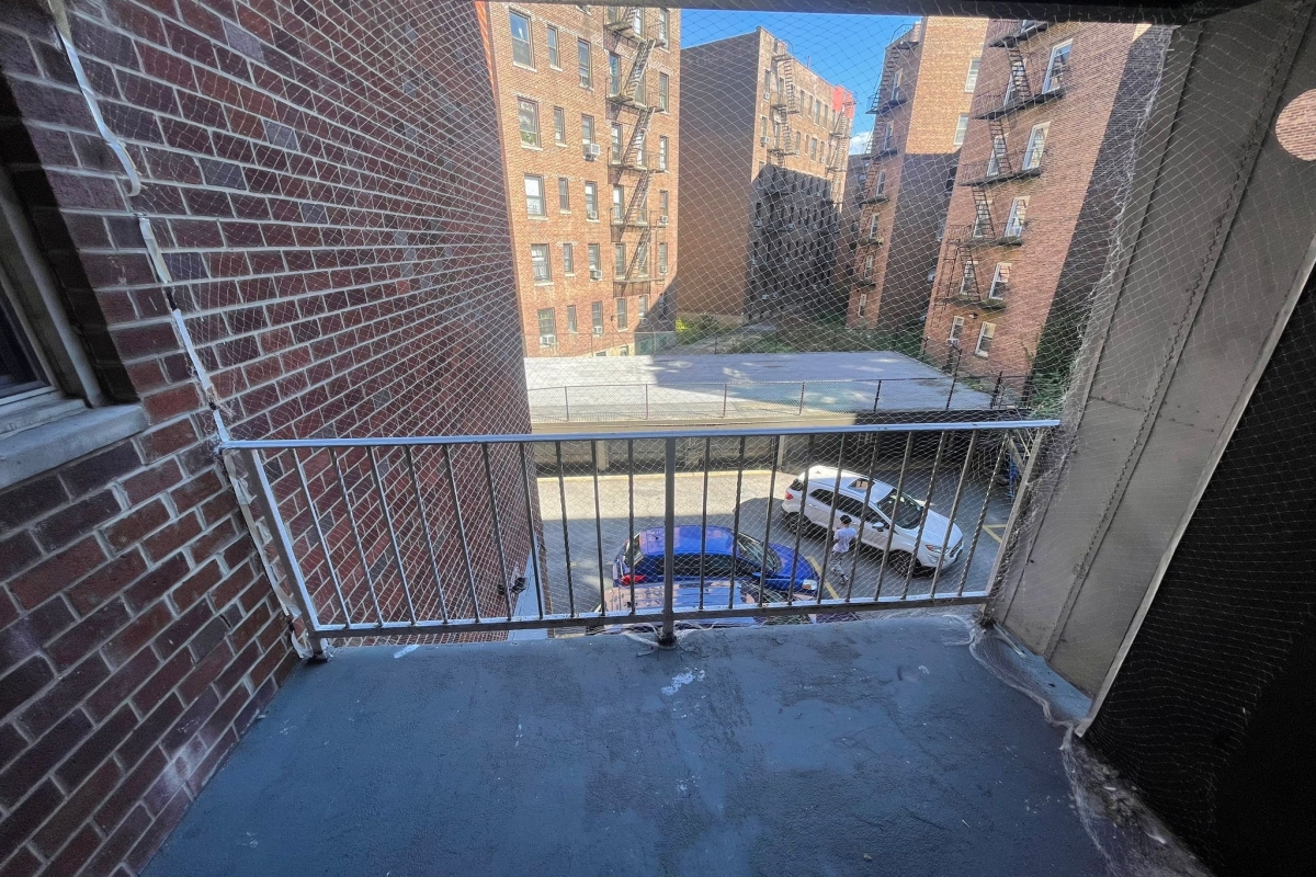 Apartment 118th Street  Queens, NY 11415, MLS-RD5180-18