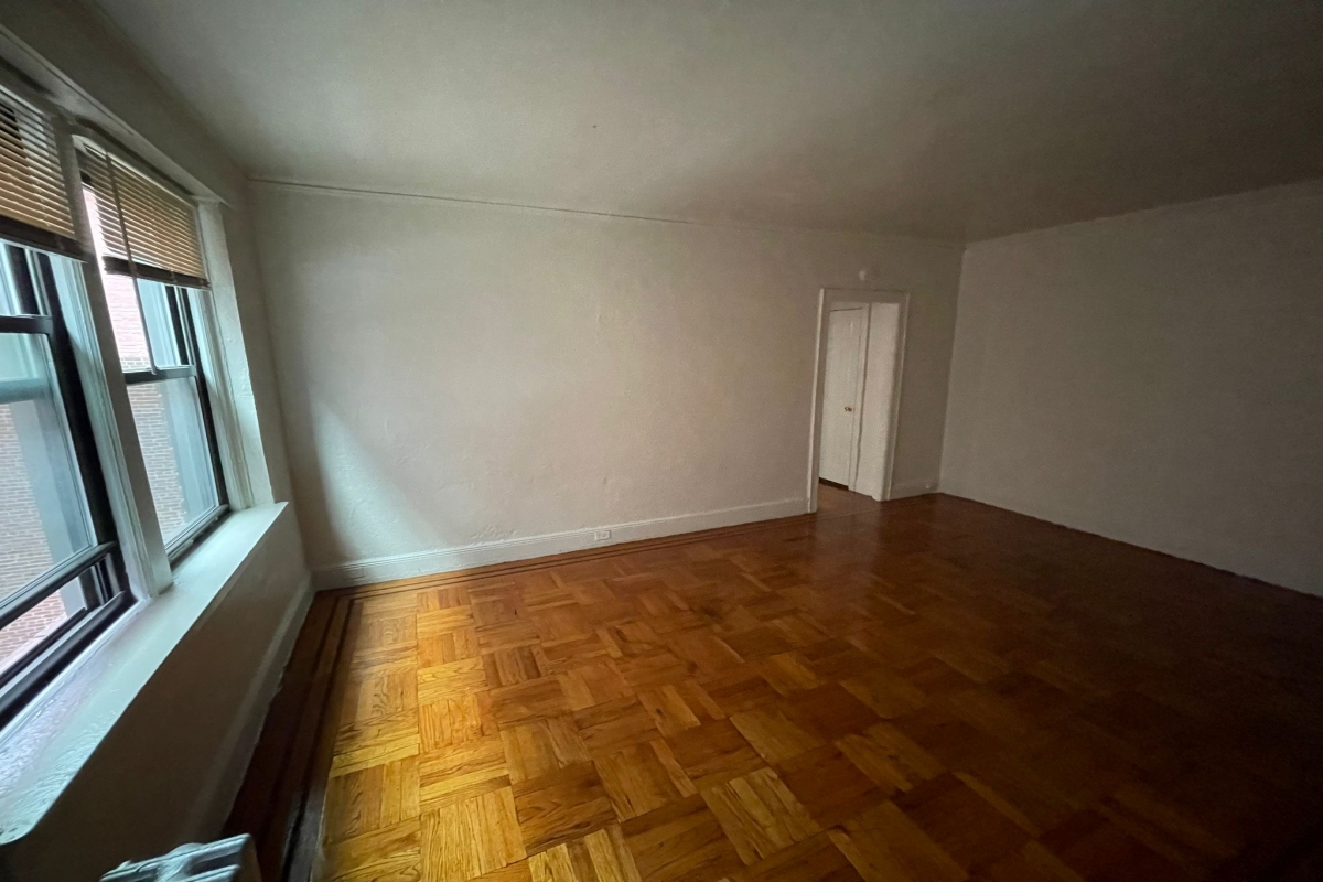 Apartment 159th Street  Queens, NY 11358, MLS-RD5183-5