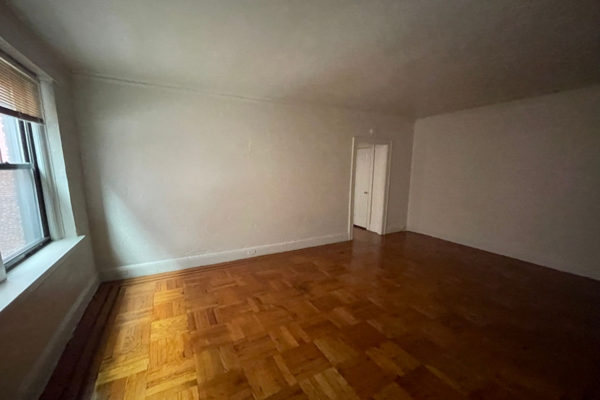 Apartment 159th Street  Queens, NY 11358, MLS-RD5183-6