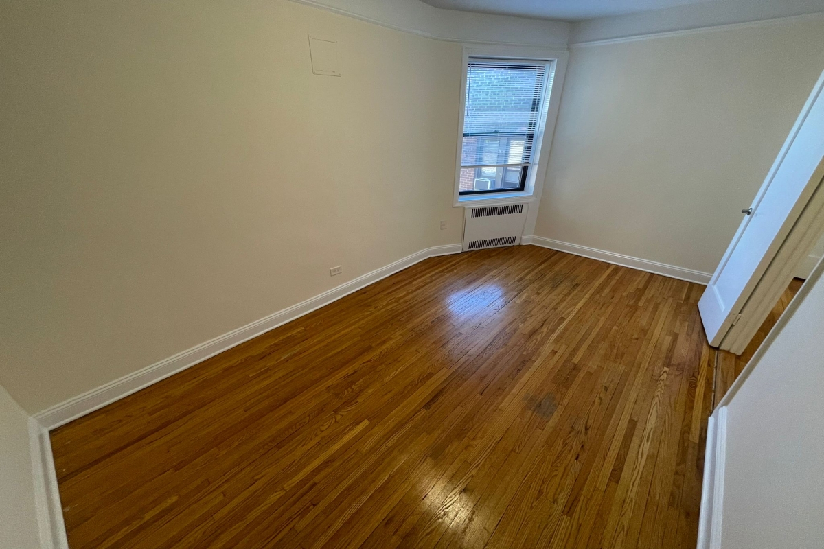 Apartment 167th Street  Queens, NY 11358, MLS-RD5188-10