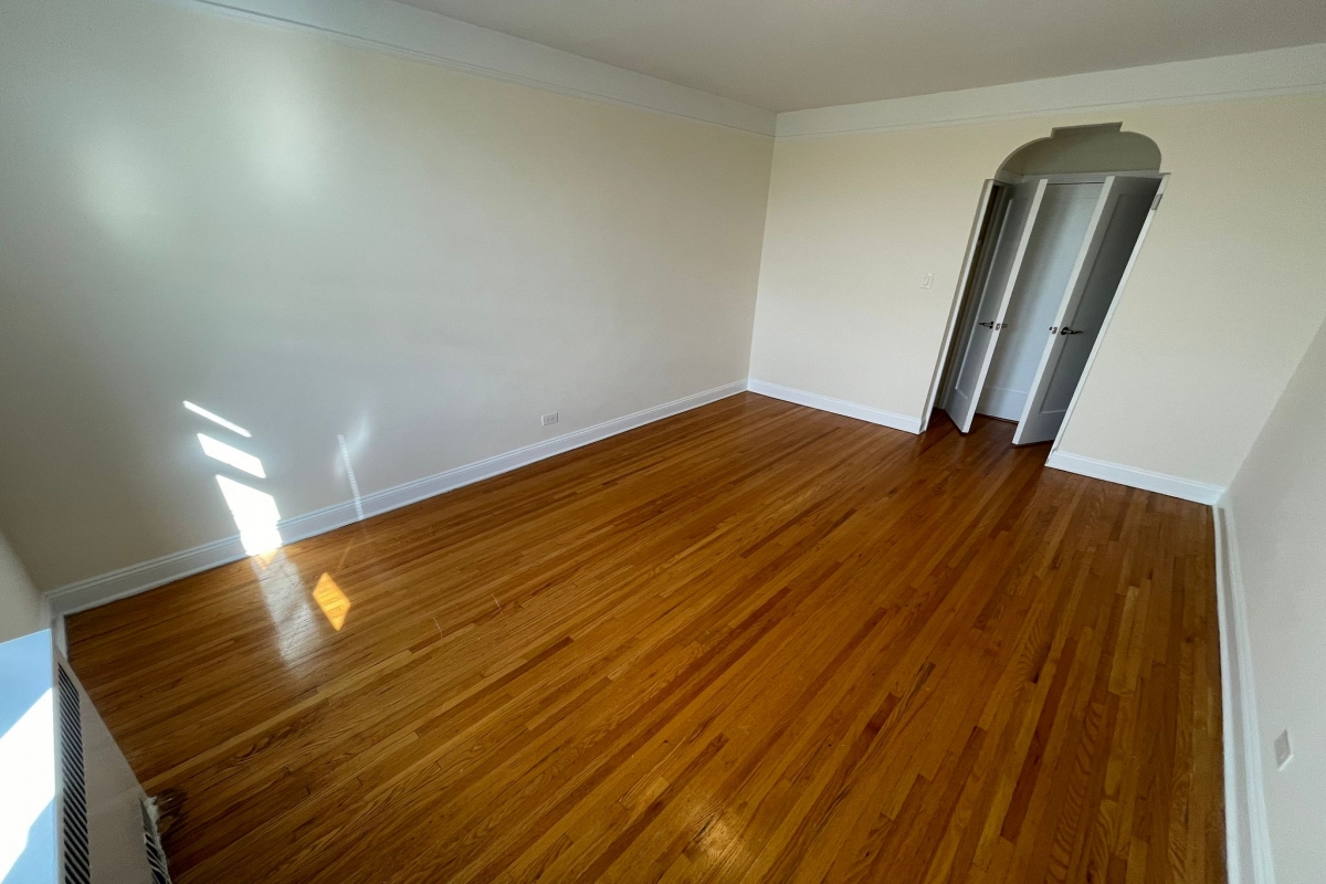 Apartment 167th Street  Queens, NY 11358, MLS-RD5188-13