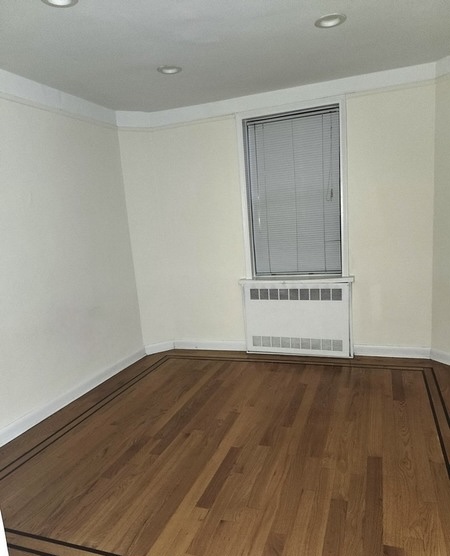 Apartment 42nd Street  Queens, NY 11104, MLS-RD5203-5