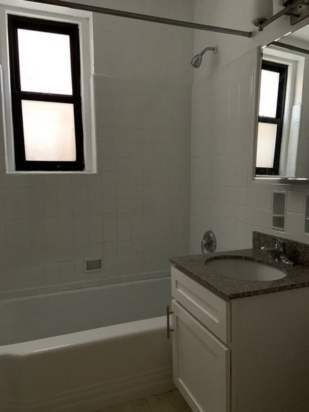 Apartment 42nd Street  Queens, NY 11104, MLS-RD5203-6