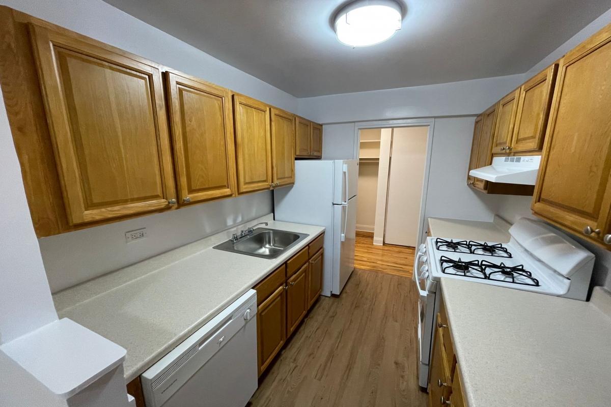 Apartment 103rd Street  Queens, NY 11375, MLS-RD5204-2