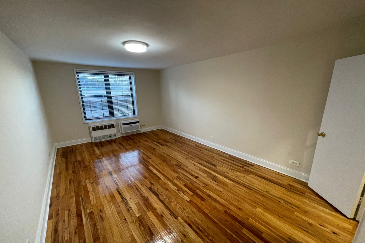 Apartment 103rd Street  Queens, NY 11375, MLS-RD5204-18