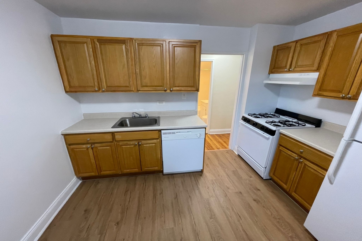 Apartment 103rd Street  Queens, NY 11375, MLS-RD5205-2