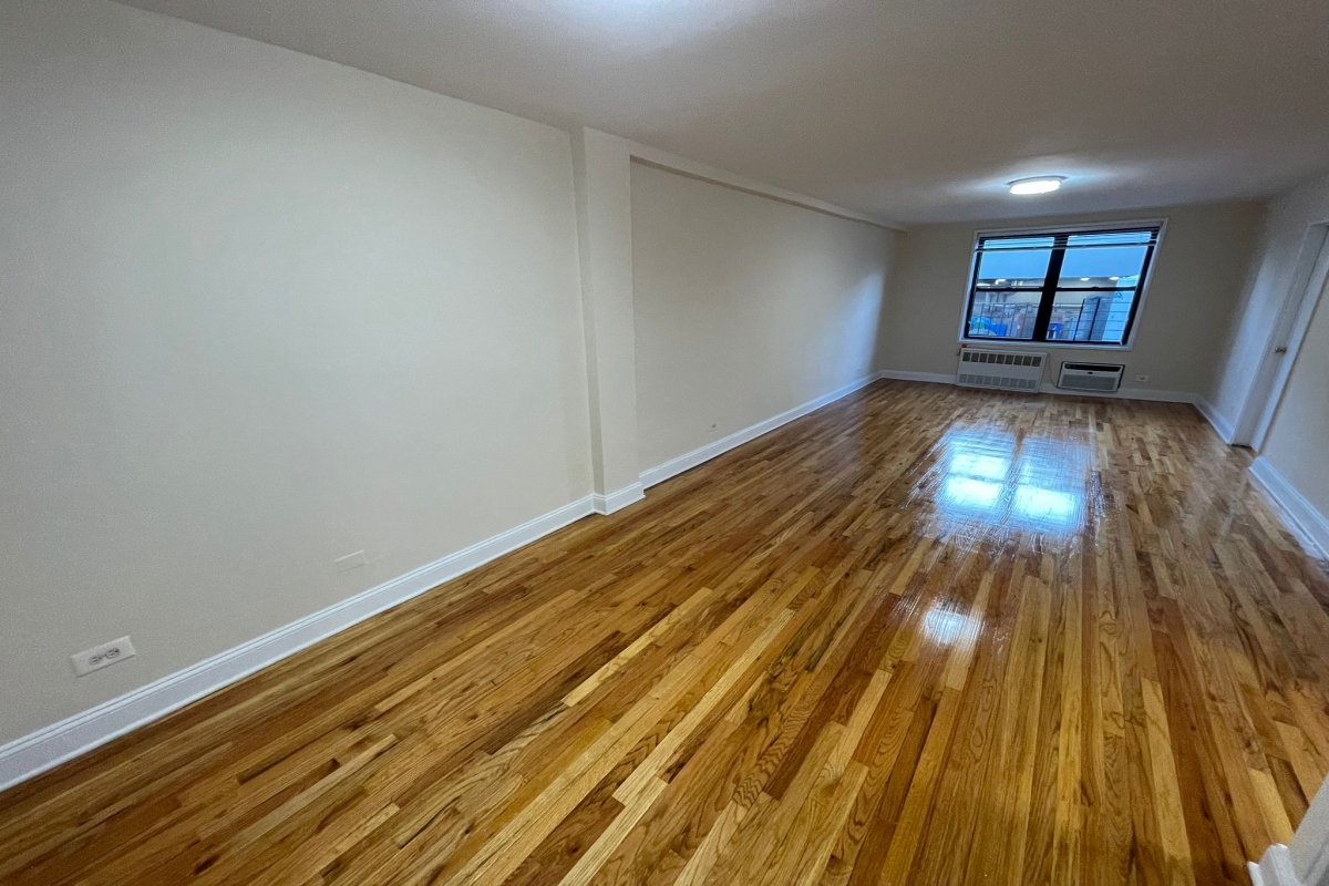 Apartment 103rd Street  Queens, NY 11375, MLS-RD5205-3