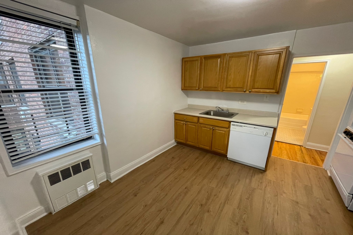 Apartment 103rd Street  Queens, NY 11375, MLS-RD5205-4