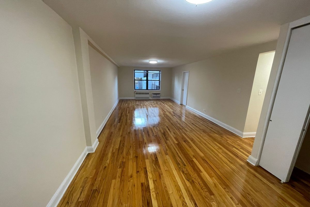 Apartment 103rd Street  Queens, NY 11375, MLS-RD5205-8