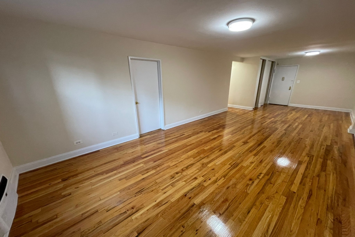 Apartment 103rd Street  Queens, NY 11375, MLS-RD5205-10