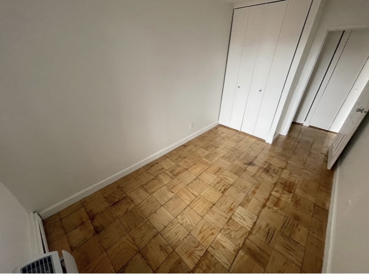 Apartment 34th Avenue  Queens, NY 11354, MLS-RD5206-12