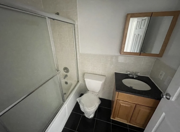 Apartment 34th Avenue  Queens, NY 11354, MLS-RD5206-13
