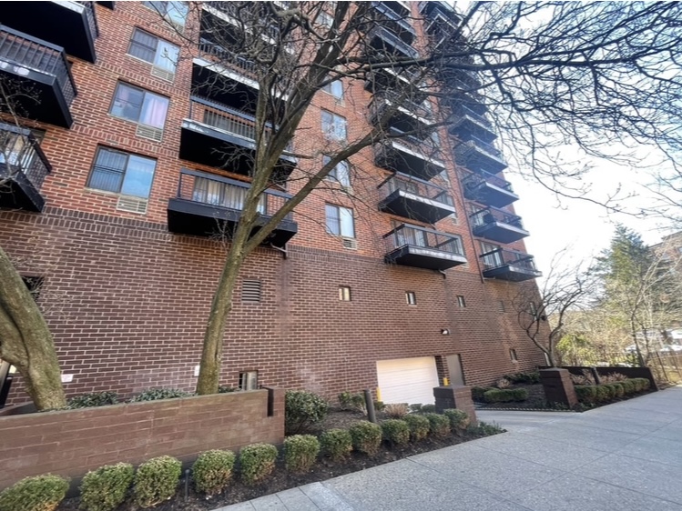 Apartment 34th Avenue  Queens, NY 11354, MLS-RD5207-19