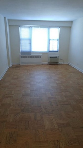 Apartment 67th Avenue  Queens, NY 11374, MLS-RD5209-4