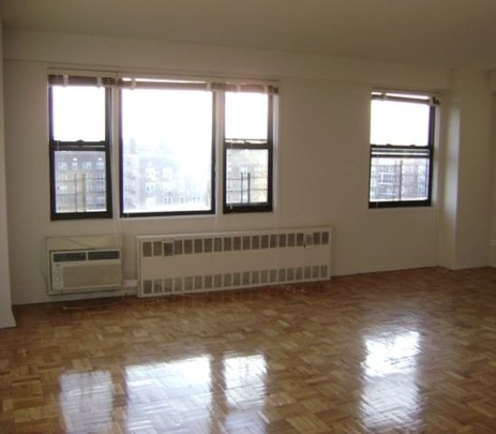 Apartment 67th Avenue  Queens, NY 11374, MLS-RD5210-3