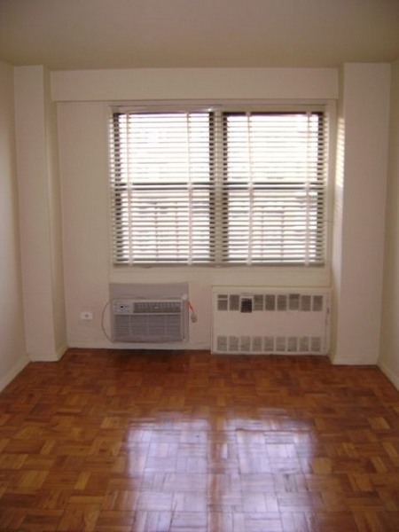 Apartment 67th Avenue  Queens, NY 11374, MLS-RD5210-5