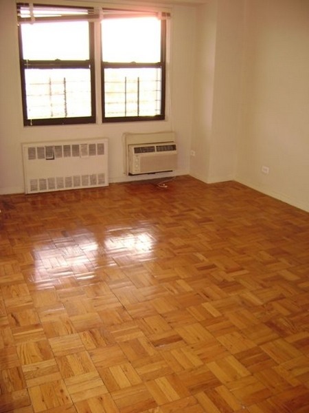 Apartment 67th Avenue  Queens, NY 11374, MLS-RD5210-7