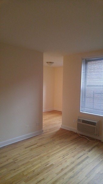 Apartment Crescent Street  Queens, NY 11106, MLS-RD5214-6