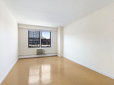 Apartment 57th Avenue  Queens, NY 11368, MLS-RD5220-2