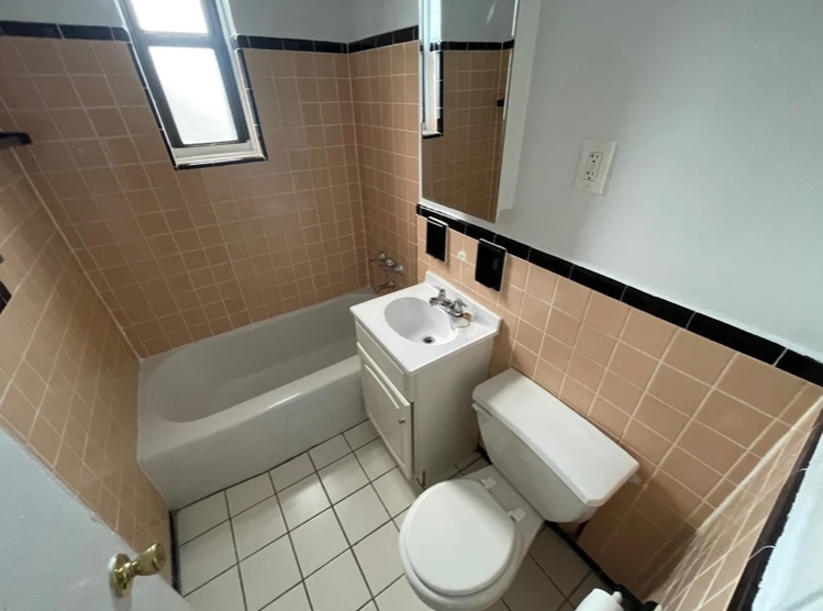 Apartment Hoover Avenue  Queens, NY 11435, MLS-RD5223-13