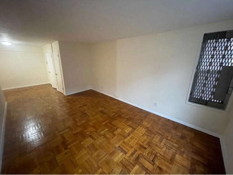 Apartment Booth Street  Queens, NY 11374, MLS-RD5225-16