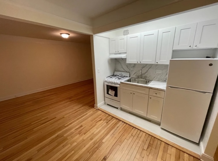 Apartment 77th Street  Queens, NY 11372, MLS-RD5226-3