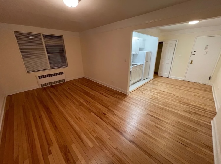 Apartment 77th Street  Queens, NY 11372, MLS-RD5226-9