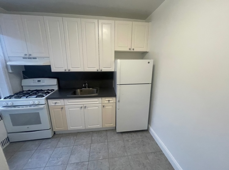 Apartment 32nd Avenue  Queens, NY 11377, MLS-RD5227-3