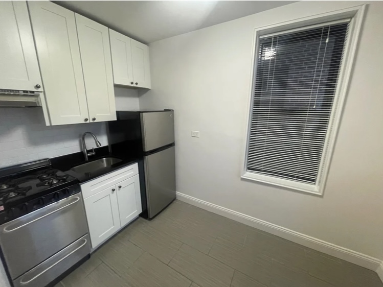 Apartment 39th Place  Queens, NY 11104, MLS-RD5228-2