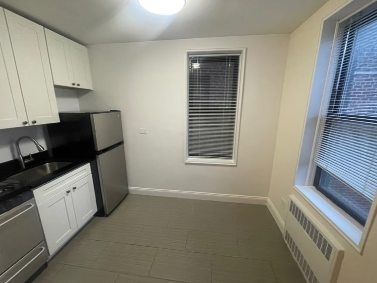 Apartment 39th Place  Queens, NY 11104, MLS-RD5228-3