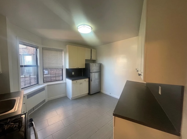 Apartment 32nd Avenue  Queens, NY 11377, MLS-RD5230-2