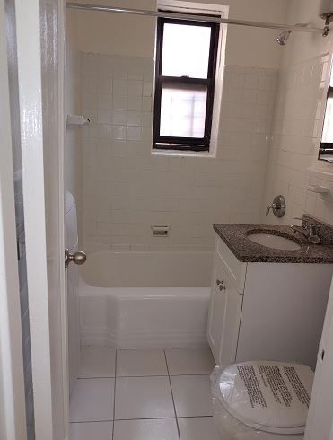 Apartment Saunders Street  Queens, NY 11374, MLS-RD5233-5