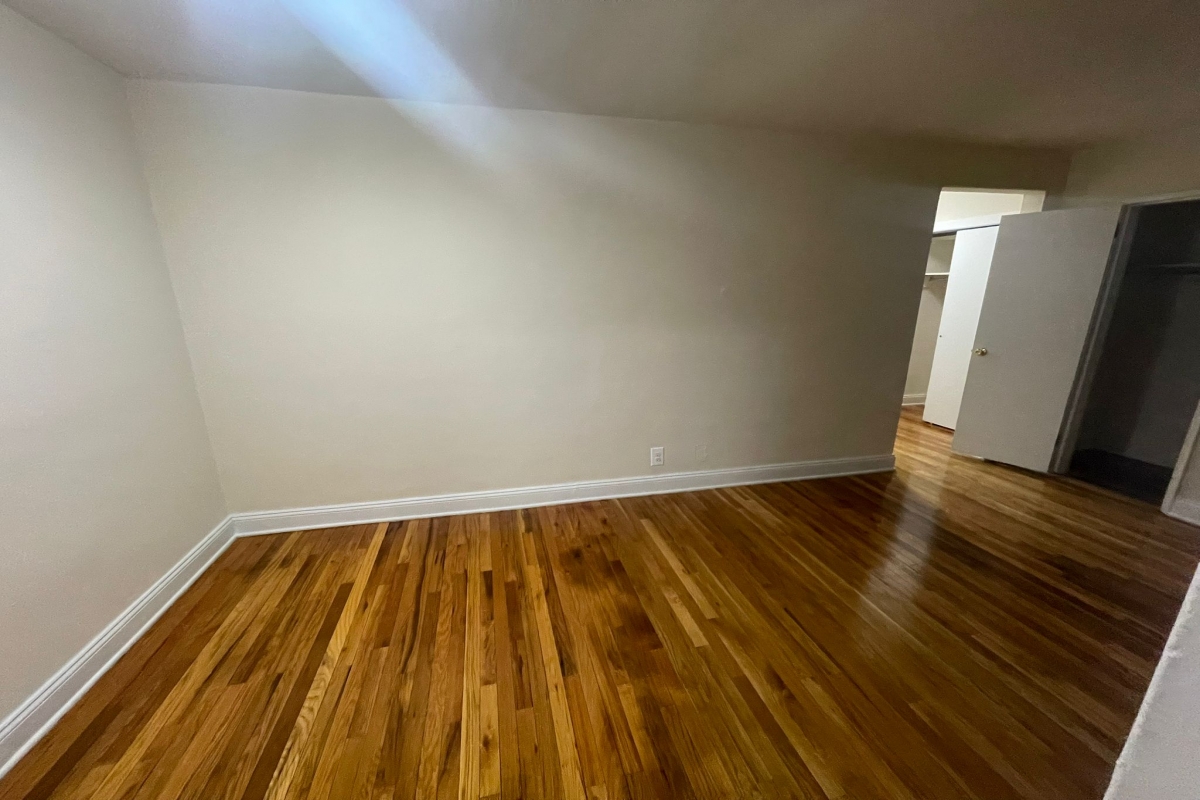 Apartment 71st Avenue  Queens, NY 11367, MLS-RD5243-6