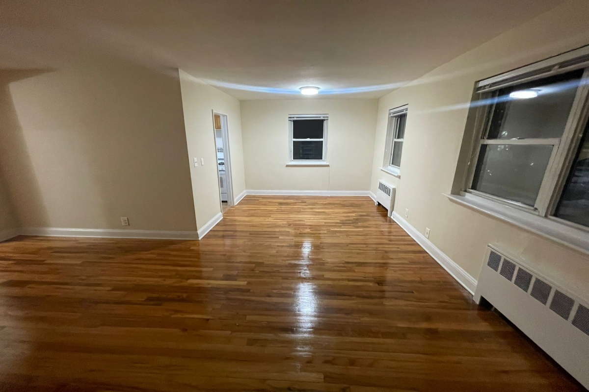 Apartment 71st Avenue  Queens, NY 11367, MLS-RD5244-9