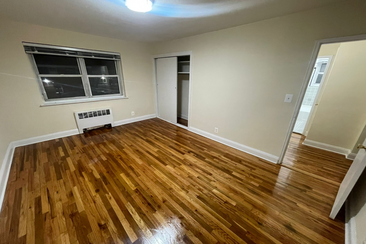 Apartment 71st Avenue  Queens, NY 11367, MLS-RD5244-16