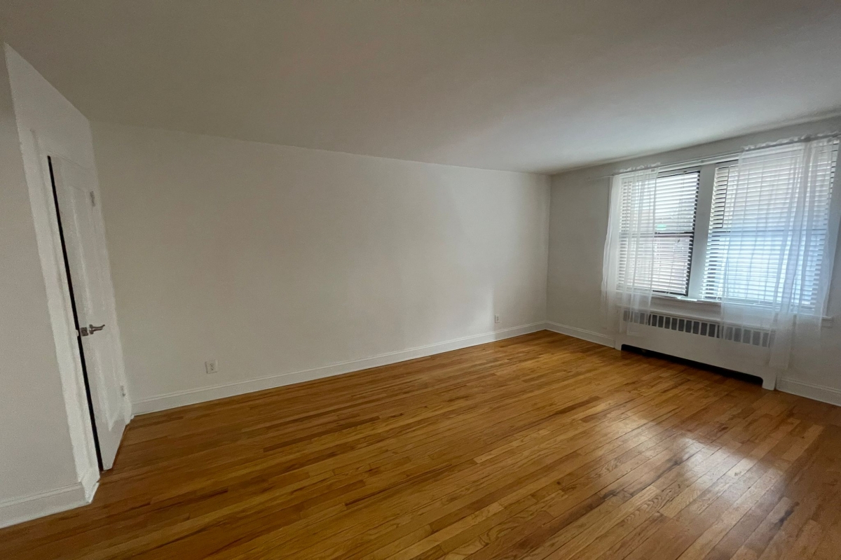 Apartment 113th Street  Queens, NY 11375, MLS-RD5246-6