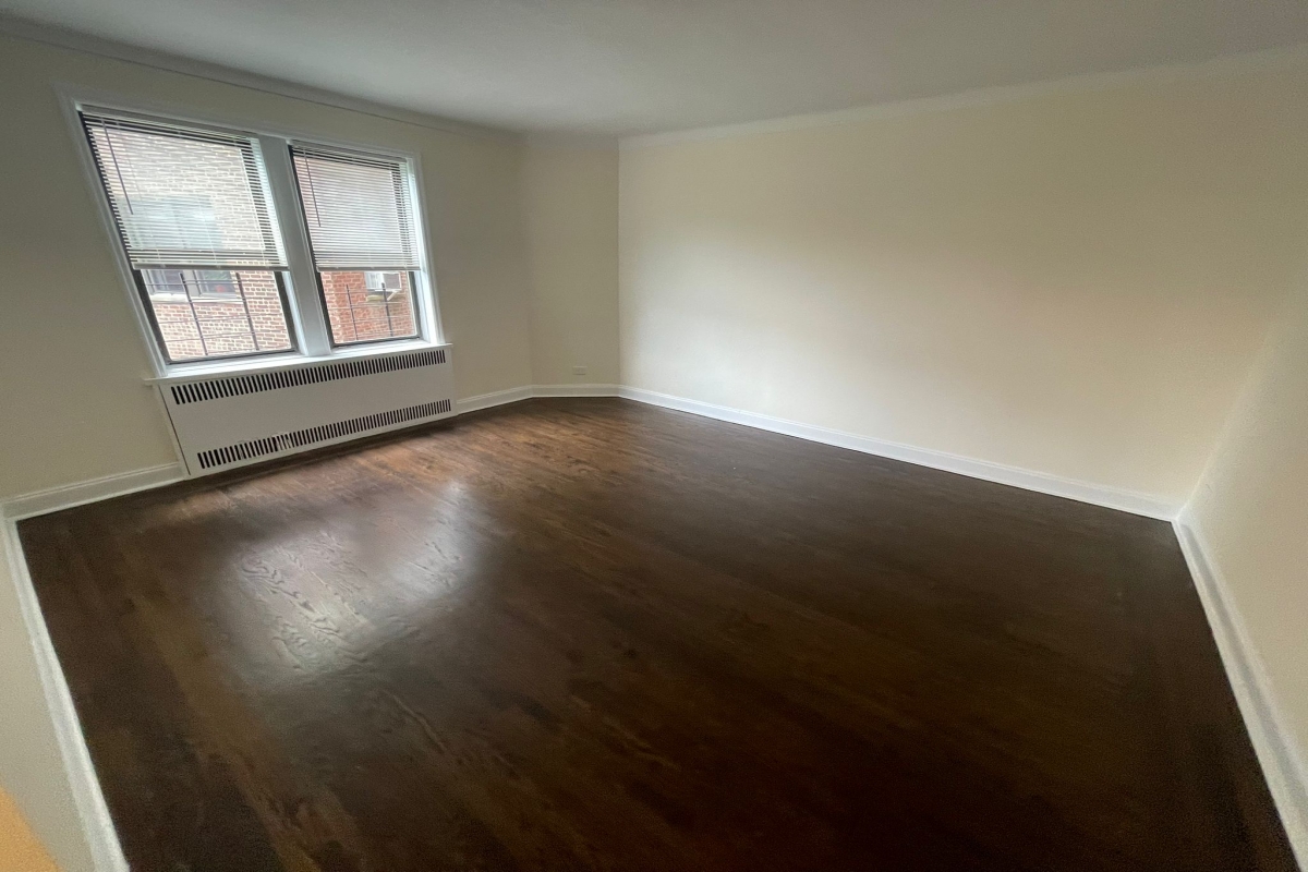 Apartment 32nd Avenue  Queens, NY 11377, MLS-RD5248-9