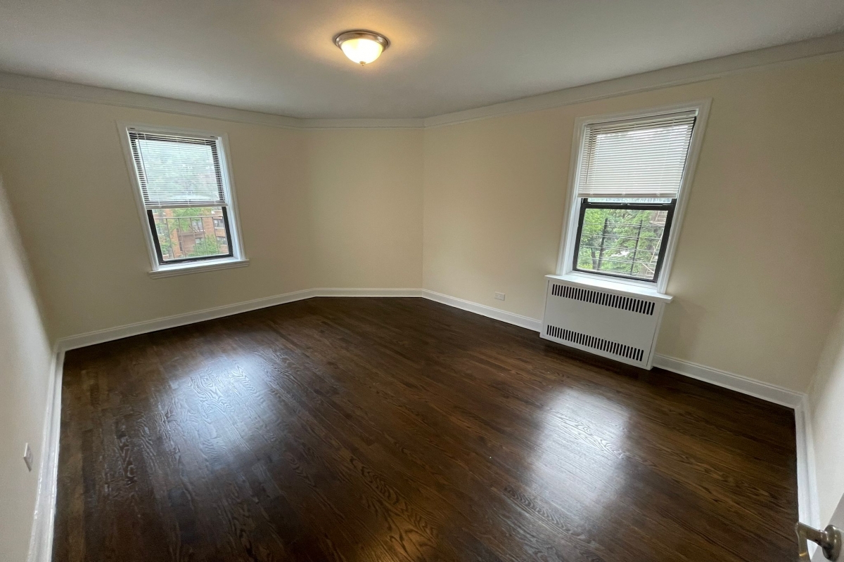Apartment 32nd Avenue  Queens, NY 11377, MLS-RD5248-17