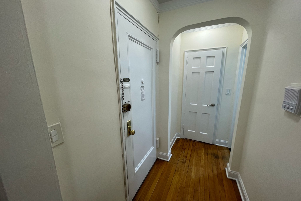 Apartment Wexford Terrace  Queens, NY 11432, MLS-RD5249-6