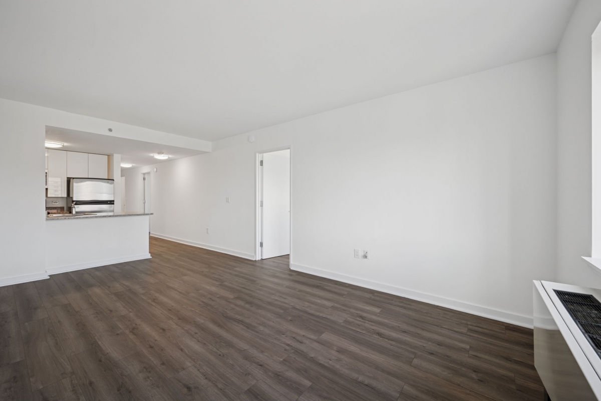 Apartment 89th Avenue  Queens, NY 11432, MLS-RD5250-5