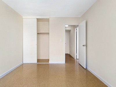 Apartment 57th Avenue  Queens, NY 11368, MLS-RD5269-5