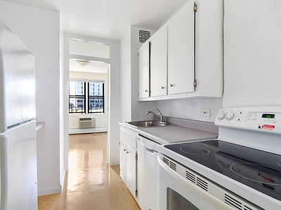 Apartment 57th Avenue  Queens, NY 11368, MLS-RD5287-3